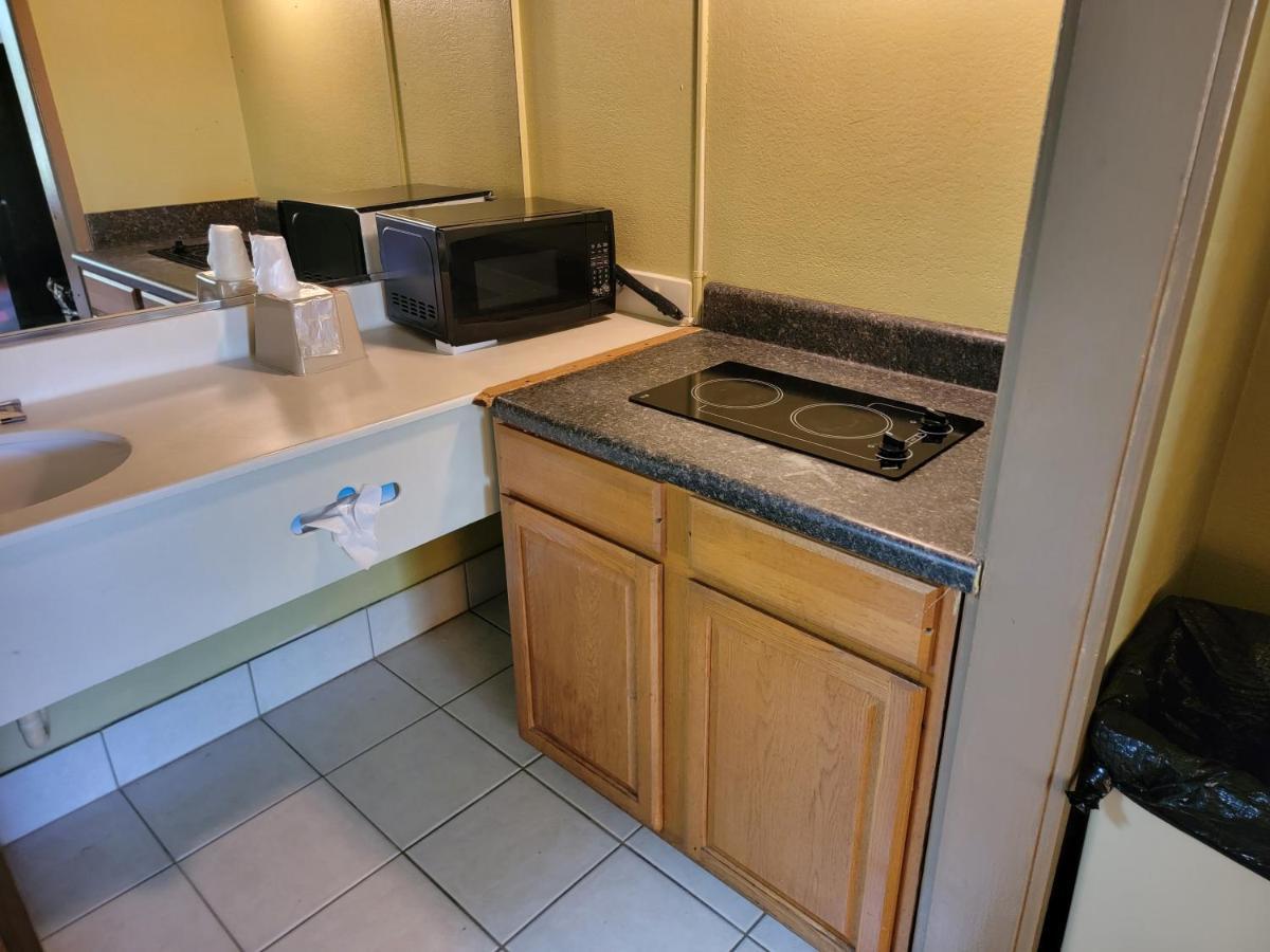 Studio 9 Inn & Suites Decatur Ngoại thất bức ảnh